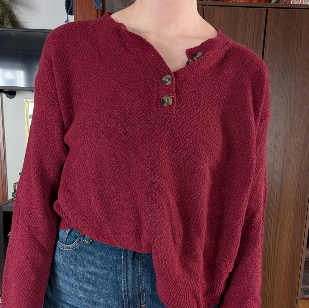 Women's Burgundy Sweater